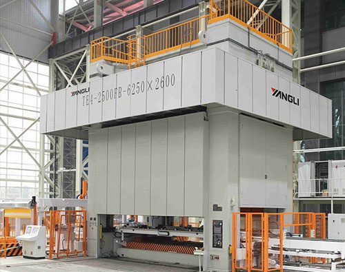 TE4系列閉式四點(diǎn)多工位壓力機(jī)