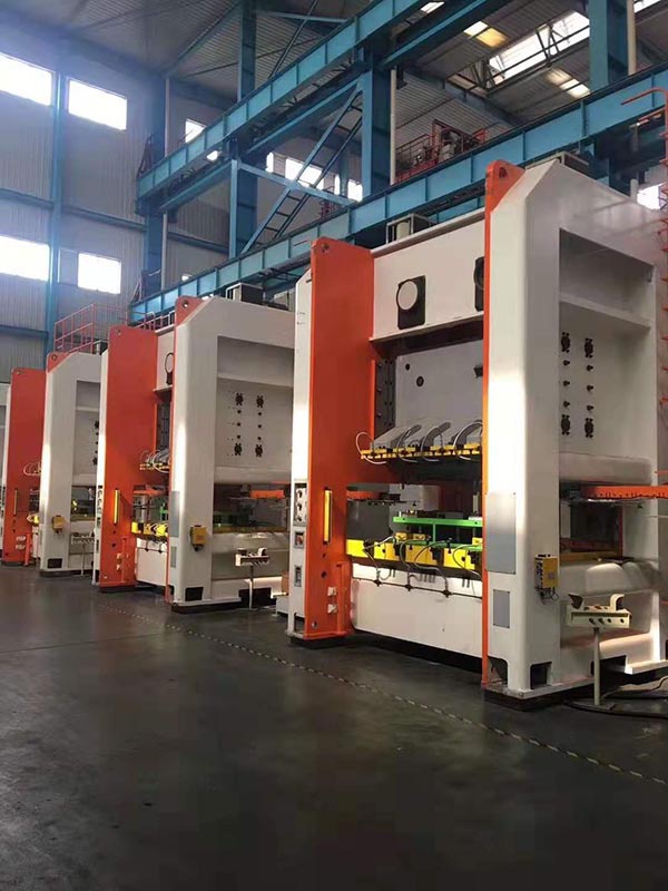 門式壓力機(jī)