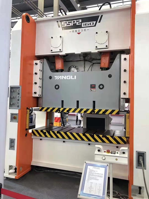 門式壓力機(jī)